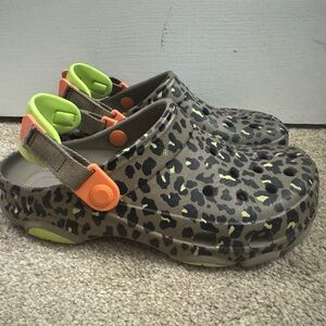 CROCS Clogs with Leopard Pattern